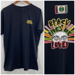 Cross Colors Vintage “Black Lives Are Loved” Missing Person Tag T-Shirt Size M